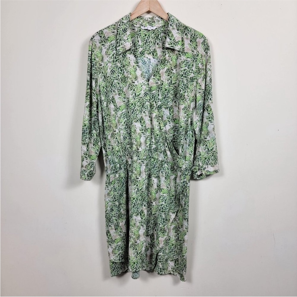 CAbi Leaf Print Faux Wrap Dress Style# 280 Size Large - Picture 3 of 10